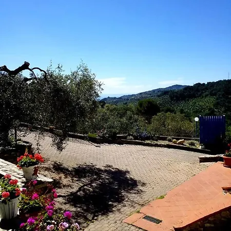 Mama Chioccia Bed & Breakfast Diano San Pietro